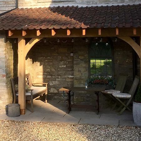مبيت وإفطار East Pennard Huxham Farmhouse المظهر الخارجي الصورة