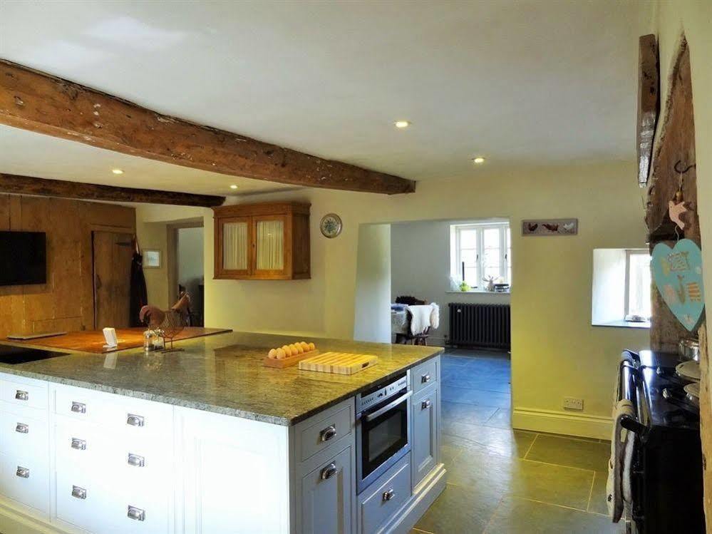 مبيت وإفطار East Pennard Huxham Farmhouse المظهر الخارجي الصورة