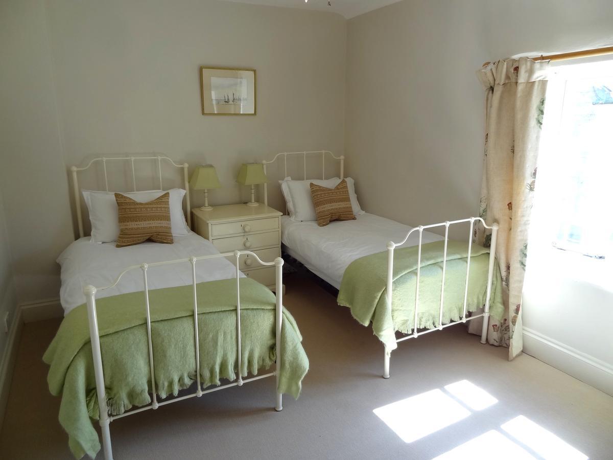 مبيت وإفطار East Pennard Huxham Farmhouse المظهر الخارجي الصورة