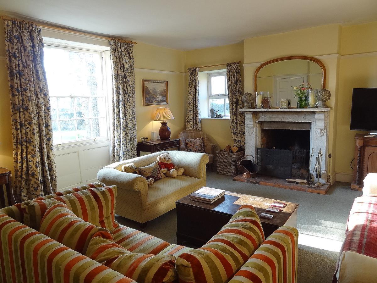 مبيت وإفطار East Pennard Huxham Farmhouse المظهر الخارجي الصورة