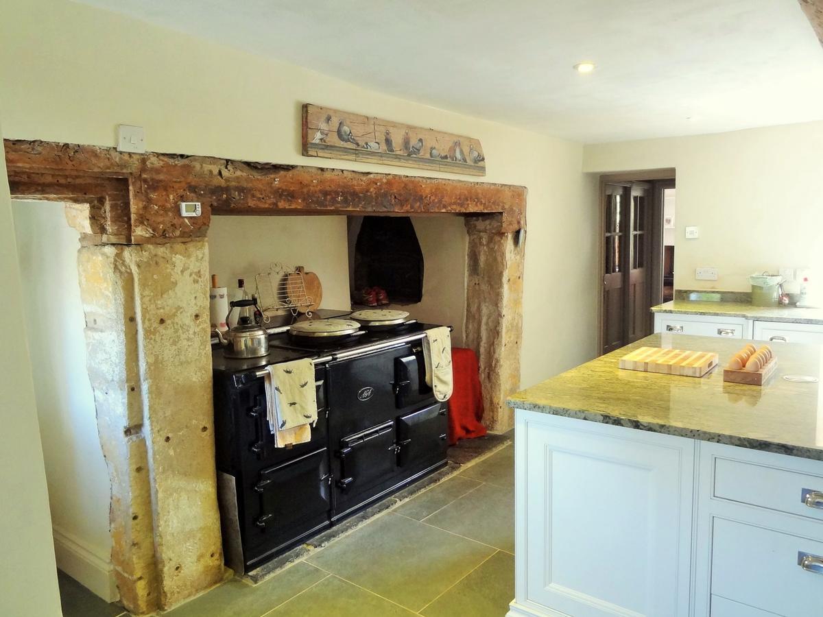 مبيت وإفطار East Pennard Huxham Farmhouse المظهر الخارجي الصورة