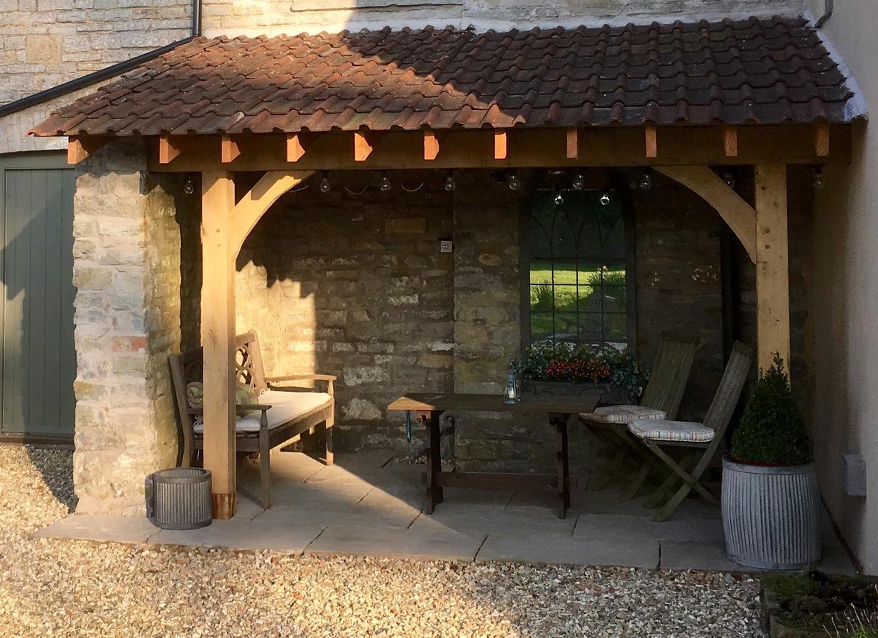 مبيت وإفطار East Pennard Huxham Farmhouse المظهر الخارجي الصورة